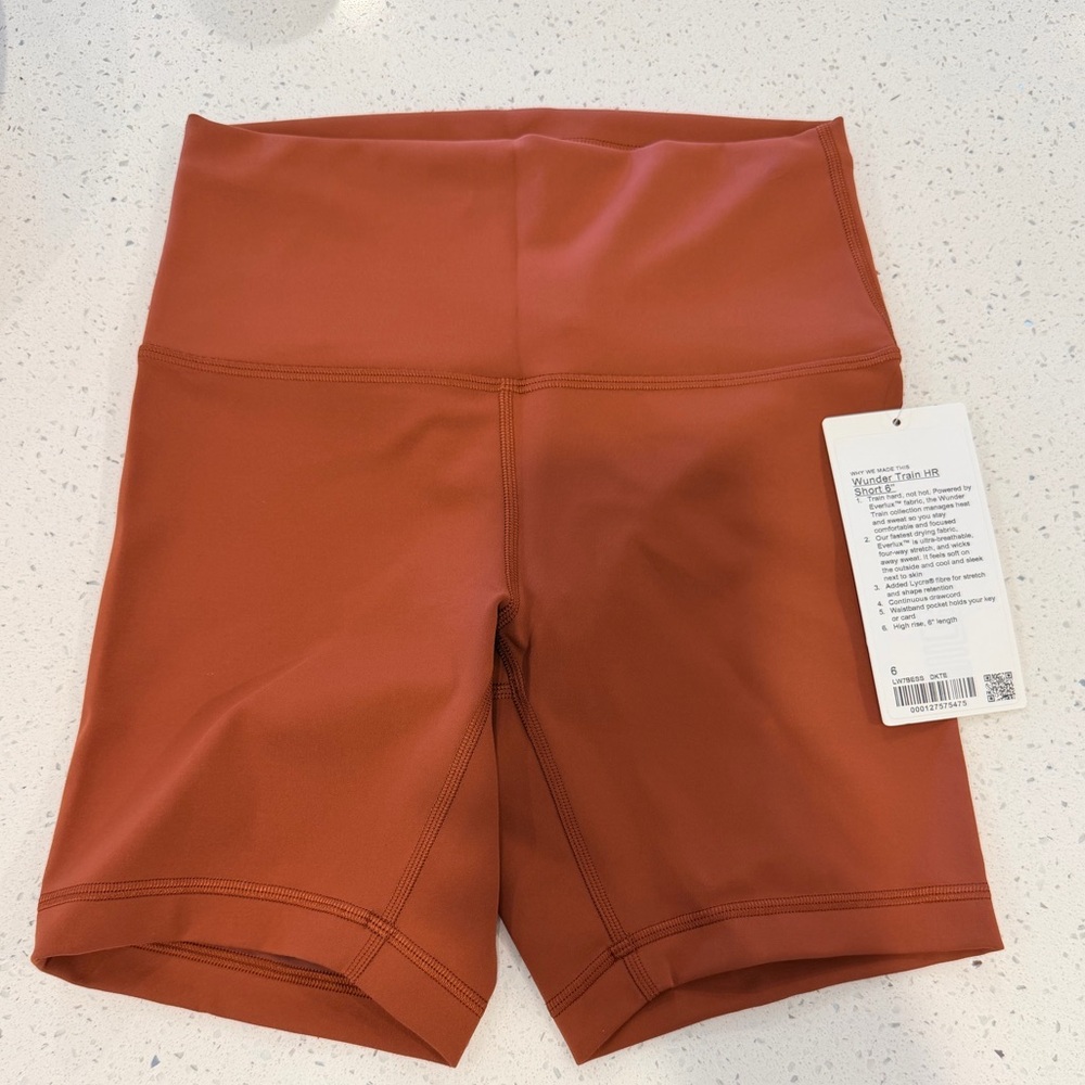Lululemon NWT 6” Wunder Train High Rise short HR